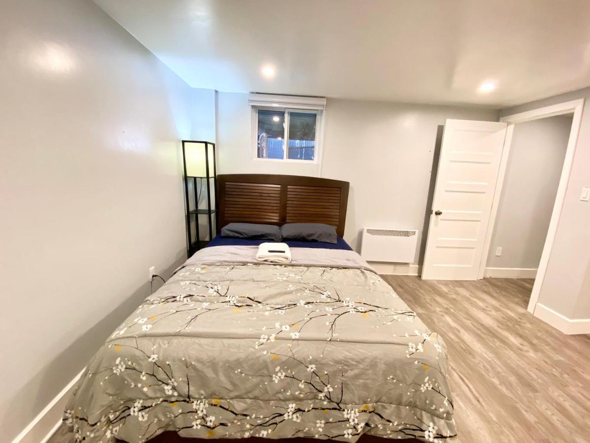 Homes - Affordable Rooms, Smart Tv, Shared Kitchen * Montreal