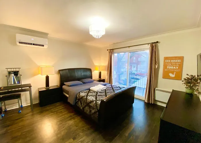 Montreal Homes - Affordable Rooms, Smart Tv, Shared Kitchen