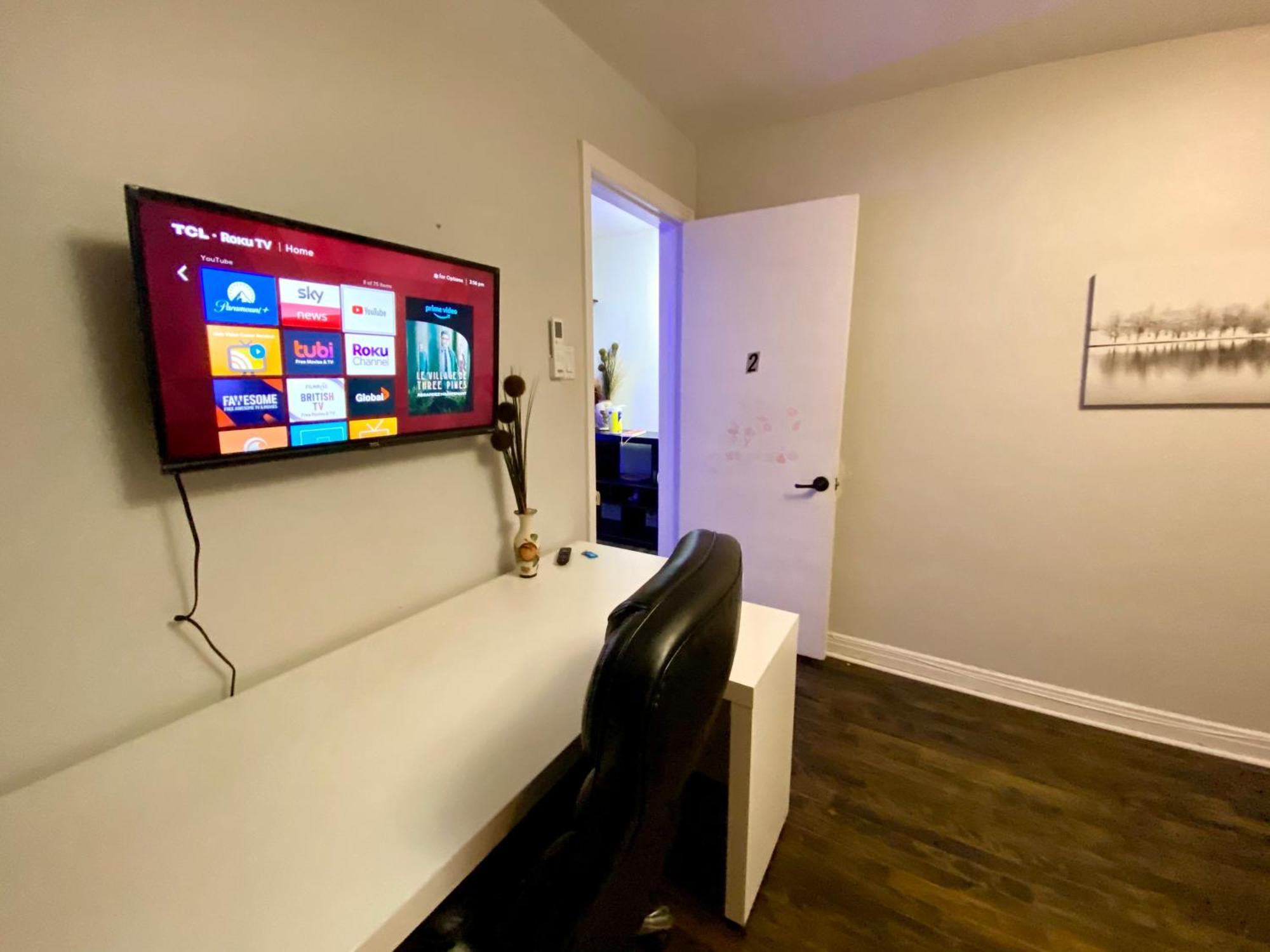 Homes - Affordable Rooms, Smart Tv, Shared Kitchen Montreal