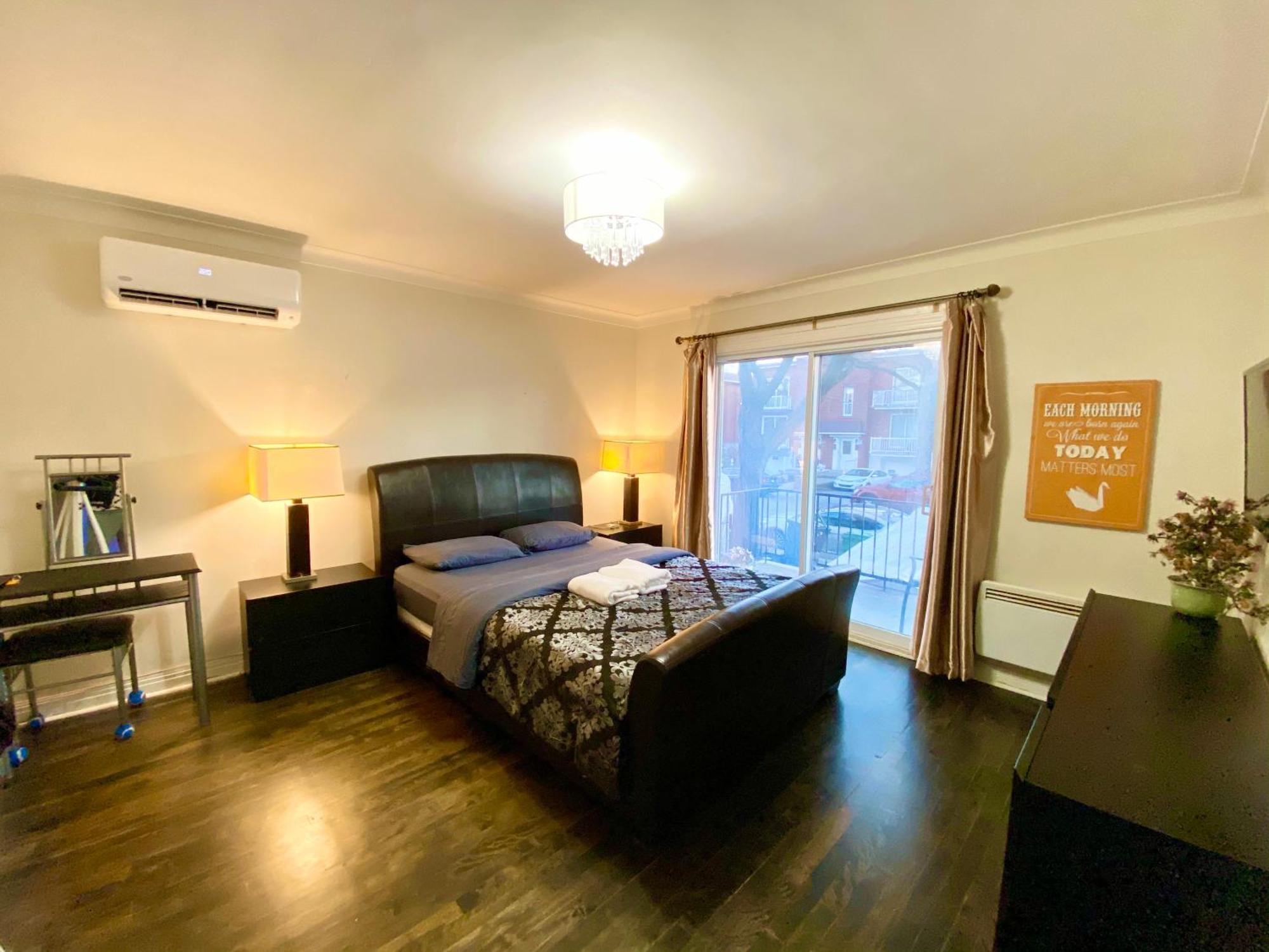 Pensión Homes - Affordable Rooms, Smart Tv, Shared Kitchen *
