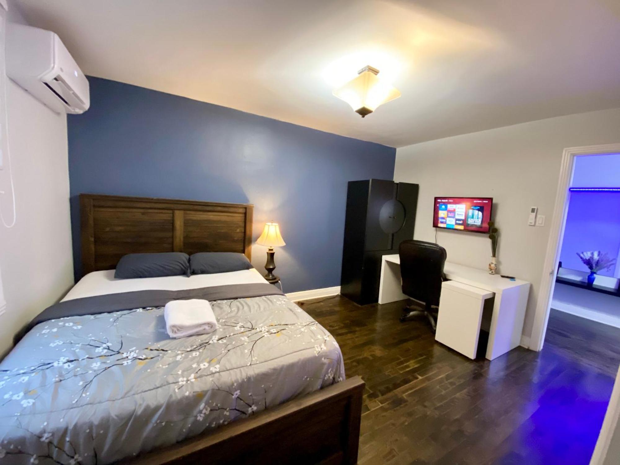 Pensión Homes - Affordable Rooms, Smart Tv, Shared Kitchen *